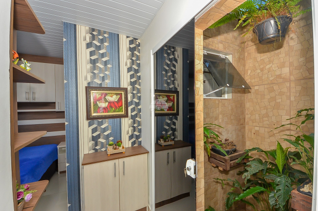 Imagem Casa com 2 Quartos à Venda, 68 m² em Ganchinho - Curitiba