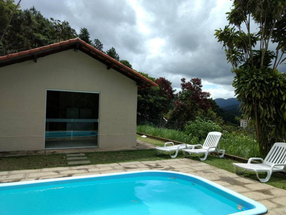 Apartamento com 2 Quartos à Venda,  em Ermitage - Teresópolis