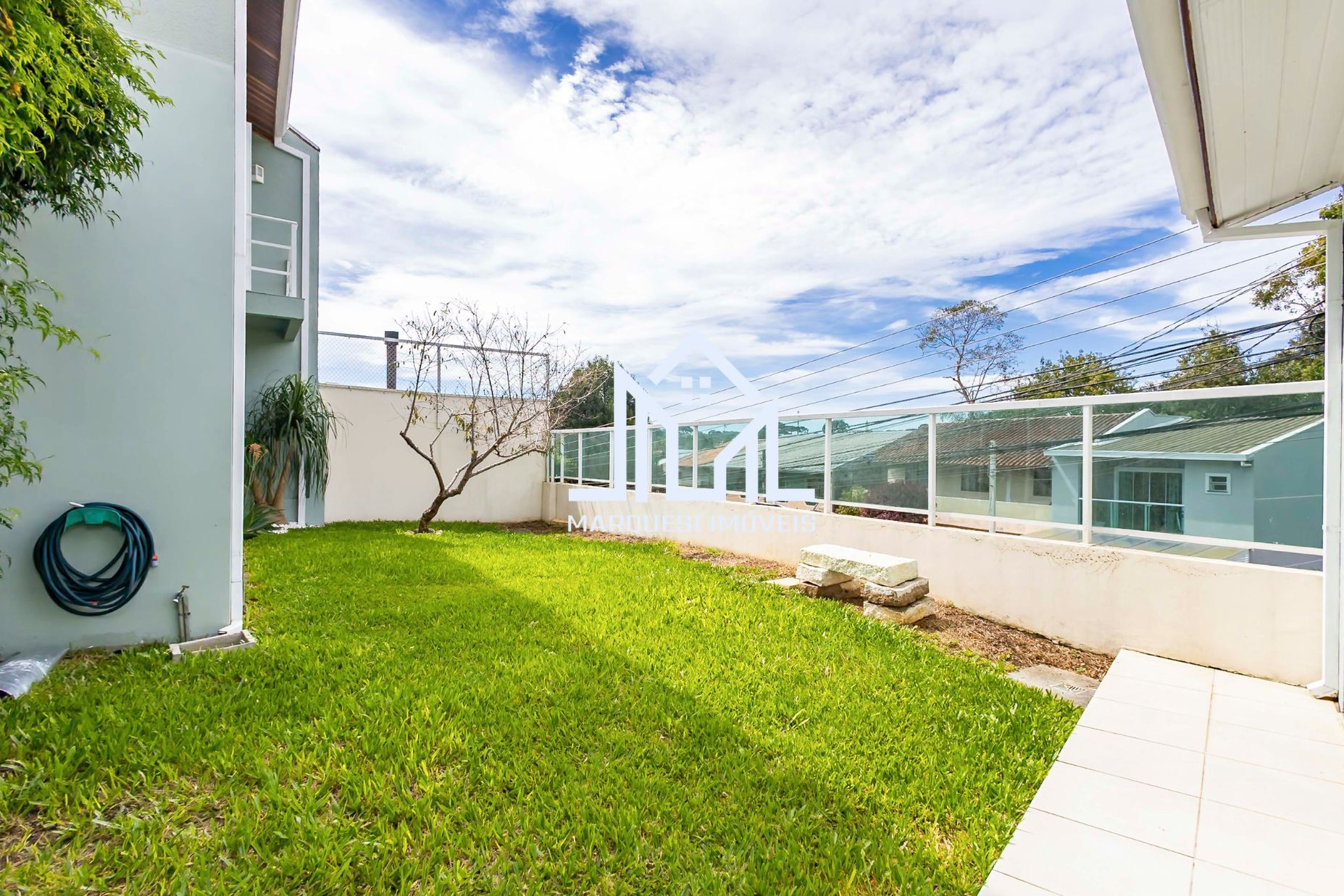 Imagem Casa de Condomínio com 2 Quartos à Venda, 220 m² em Pilarzinho - Curitiba
