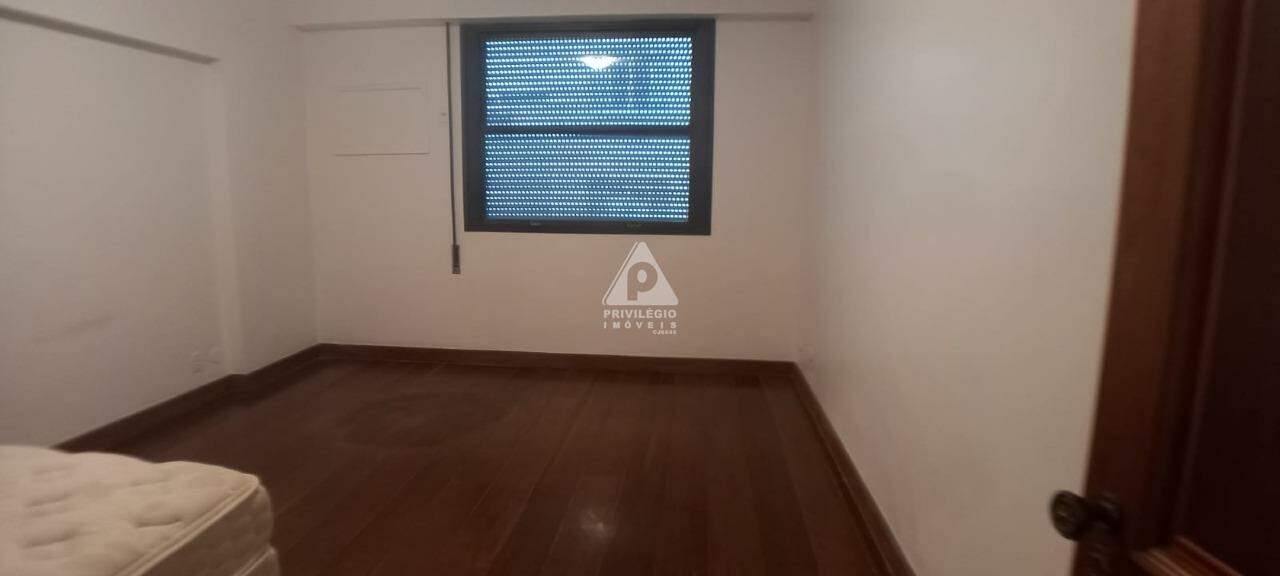 Imagem Apartamento com 6 Quartos à Venda, 470 m²em Ipanema - Rio de Janeiro Imagem Apartamento com 6 Quartos à Venda, 470 m²em Ipanema - Rio de Janeiro