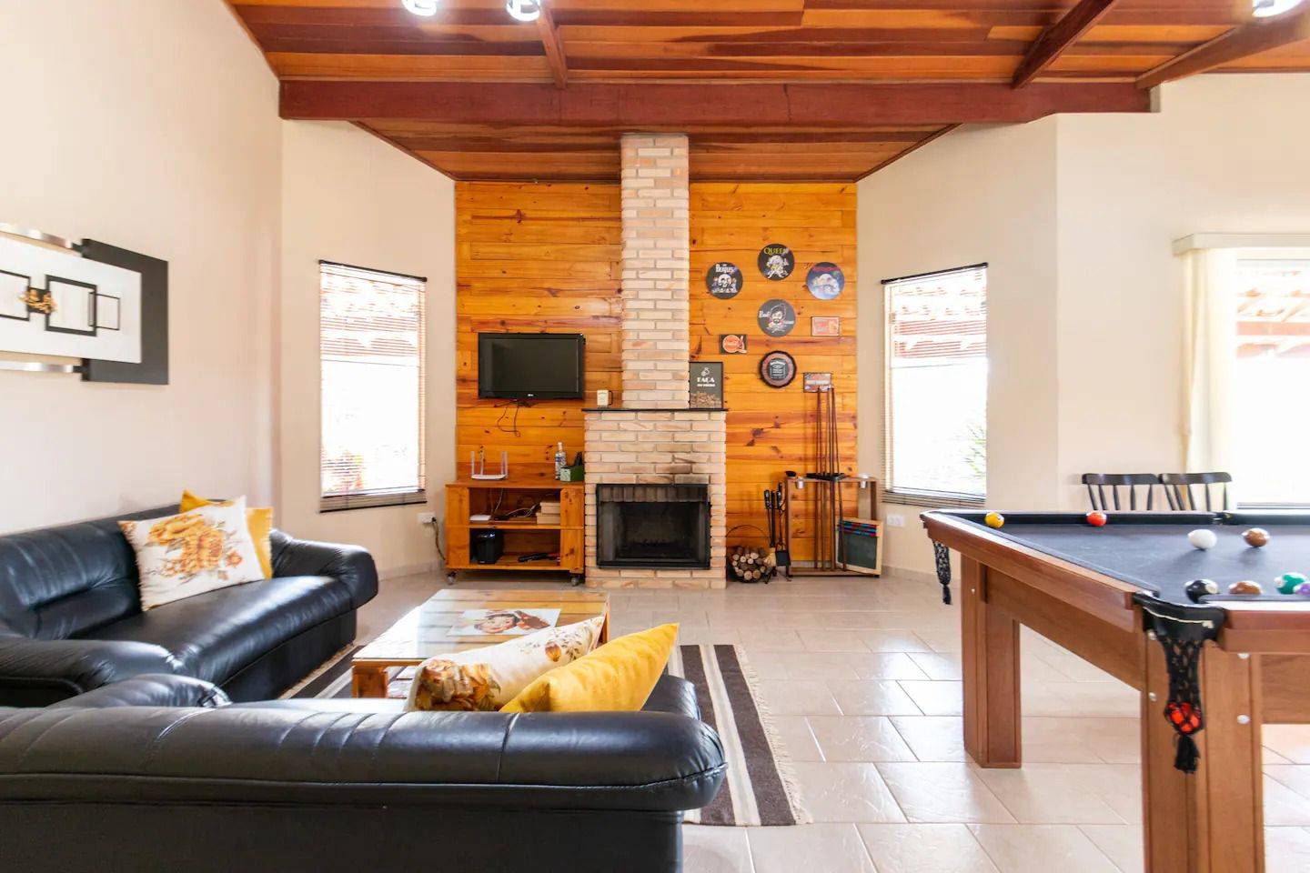 Imagem Casa de Condomínio com 4 Quartos à Venda, 335 m² em Cercadinho - Alambari