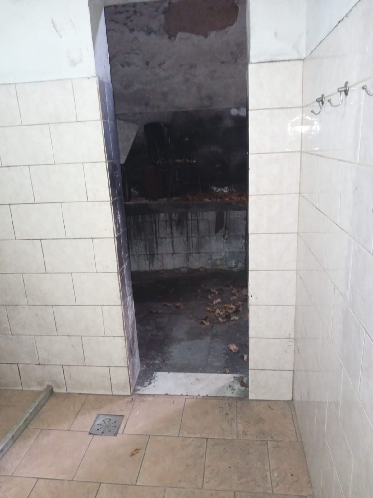 Imagem Galpão à Venda ou Locação, 588 m²em Vila Isabel - Rio de Janeiro Imagem Galpão à Venda ou Locação, 588 m²em Vila Isabel - Rio de Janeiro