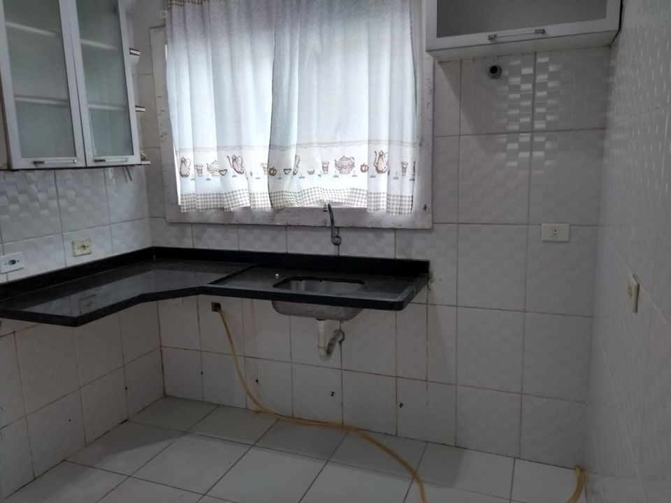 Imagem Casa com 2 Quartos à Venda ou Locação, 120 m²em Vila Santo Antônio - Guarujá Imagem Casa com 2 Quartos à Venda ou Locação, 120 m²em Vila Santo Antônio - Guarujá