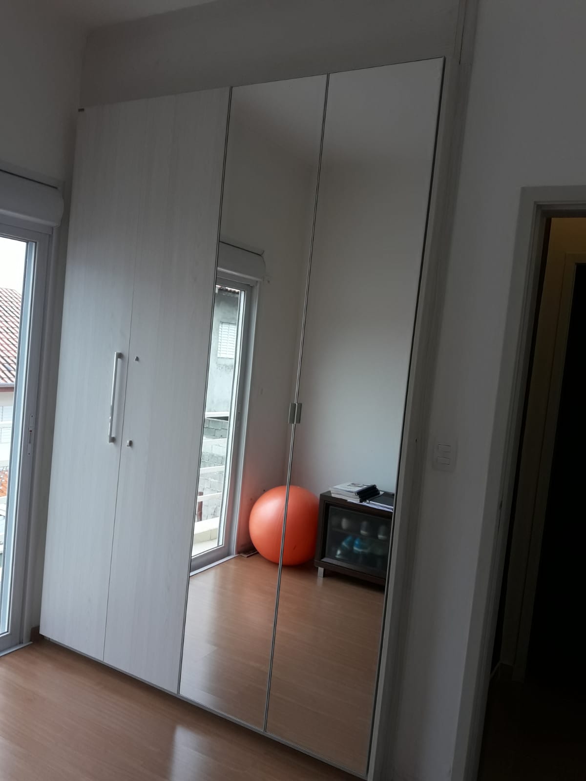 Imagem Casa com 3 Quartos à Venda, 187 m²em Jardins do Paraíso - Mogi das Cruzes