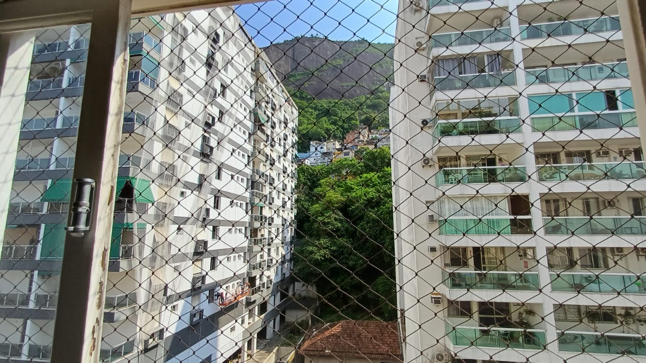 Imagem Apartamento com 2 Quartos à Venda, 85 m²em Copacabana - Rio de Janeiro