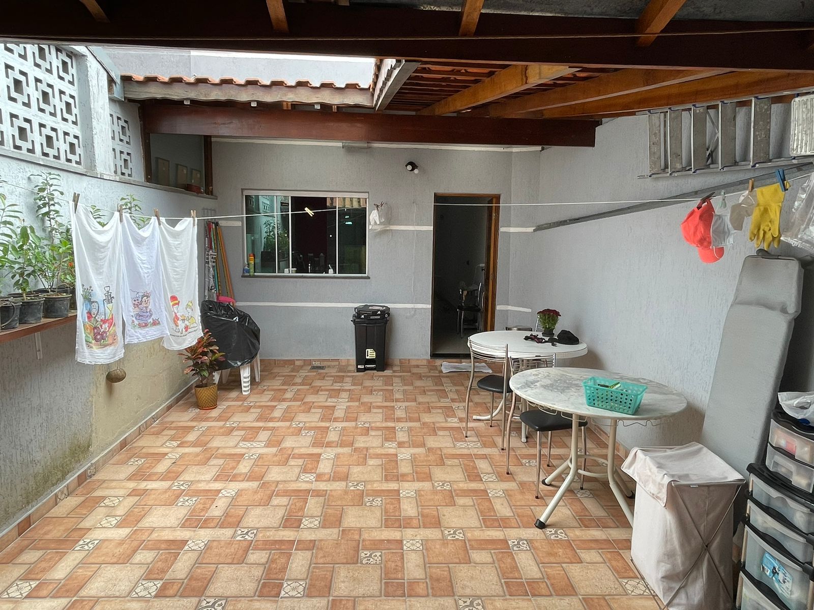 Imagem Sobrado com 3 Quartos à Venda, 250 m²em Vila Assunção - Santo André