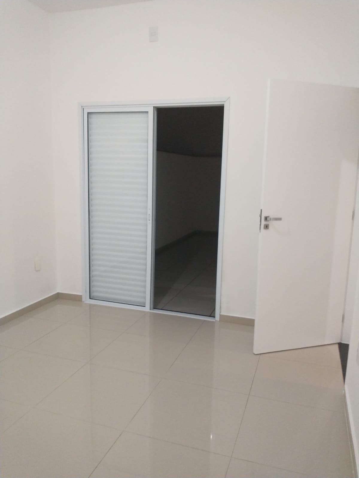 Imagem Casa de Condomínio com 3 Quartos à Venda, 130 m²em Wanel Ville - Sorocaba
