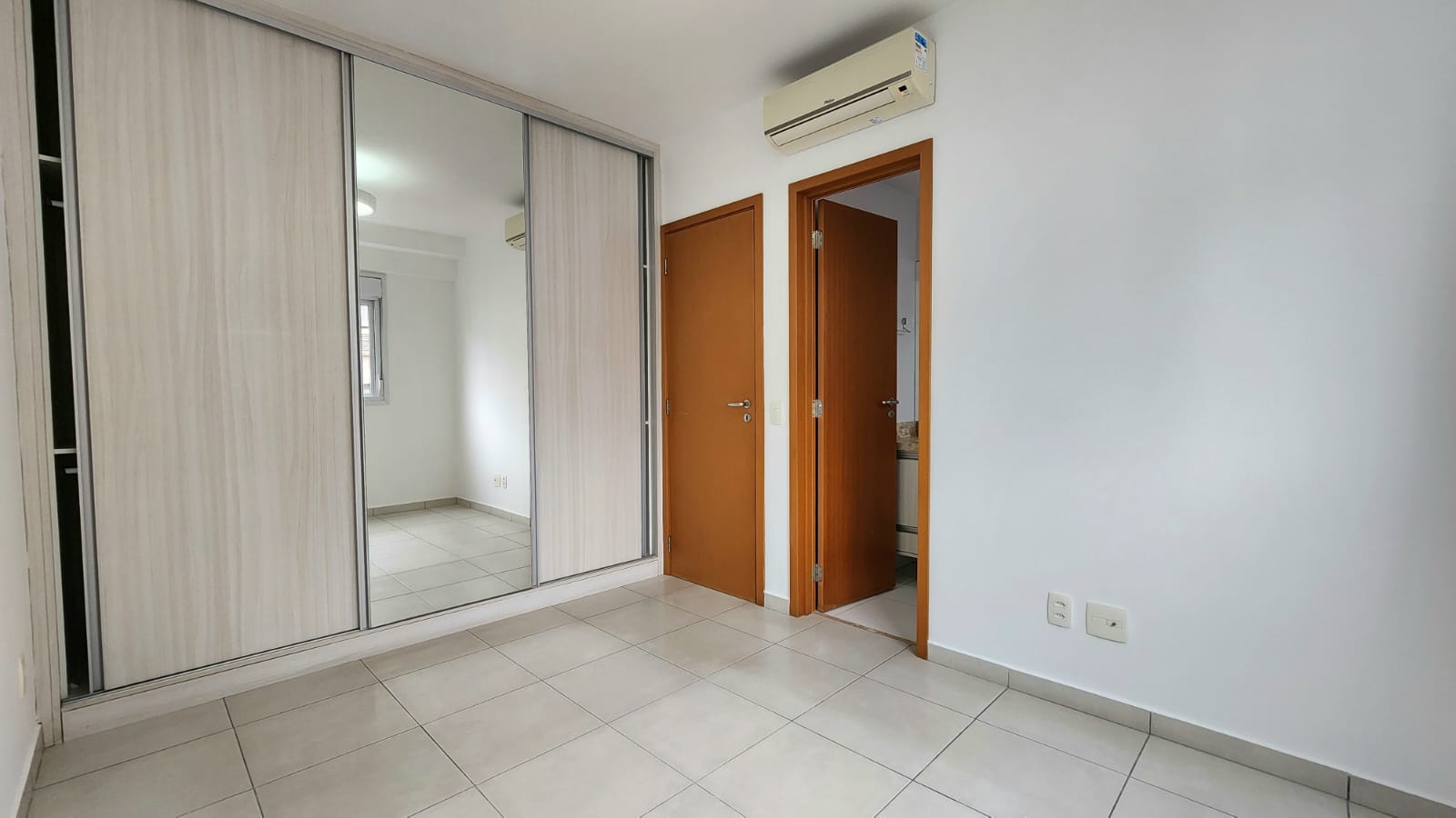 Imagem Apartamento com 2 Quartos à Venda, 84 m²em Gonzaga - Santos Imagem Apartamento com 2 Quartos à Venda, 84 m²em Gonzaga - Santos