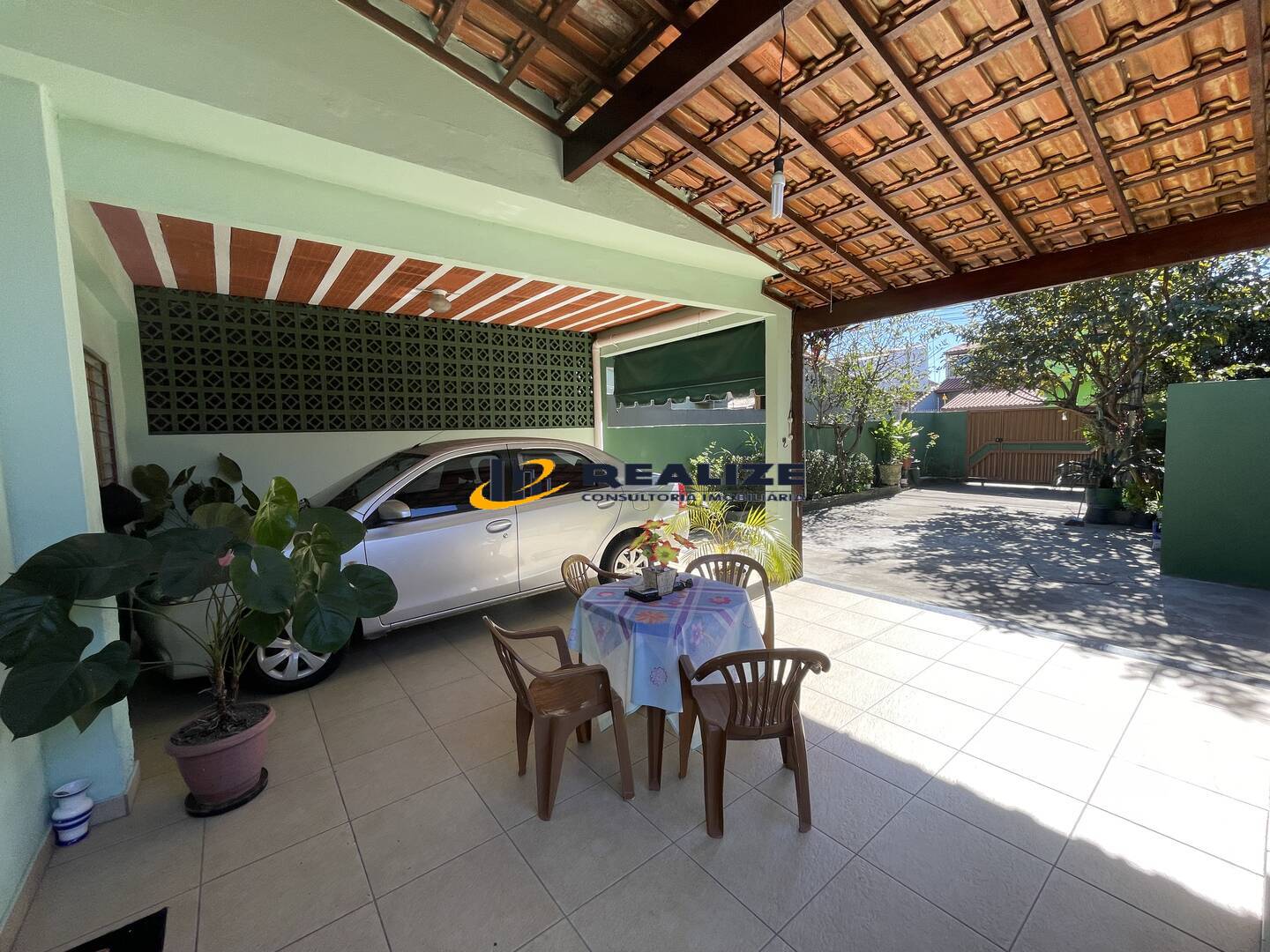 Imagem Casa com 4 Quartos à Venda, 250 m²em Parque Jóquei Club - Campos dos Goytacazes Imagem Casa com 4 Quartos à Venda, 250 m²em Parque Jóquei Club - Campos dos Goytacazes