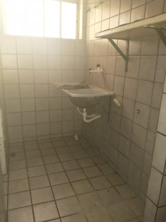Imagem Apartamento com 2 Quartos para Alugar, 64 m² em Várzea - Recife