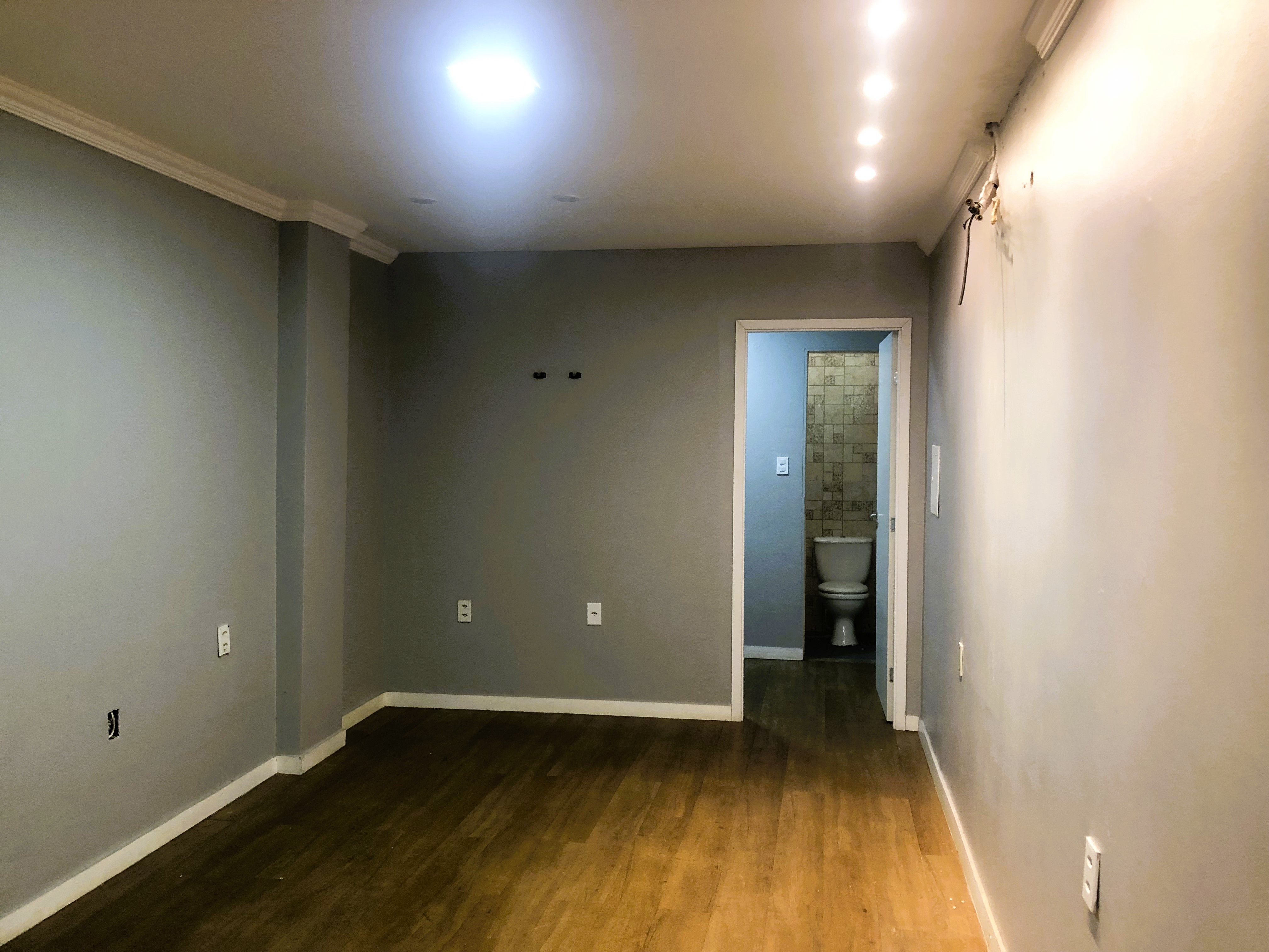 Sala Comercial para Alugar, 32 m² em São Francisco - Manaus