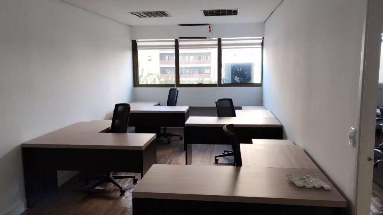 Imagem Sala Comercial à Venda ou Locação, 133 m² em Vila Olímpia - São Paulo Imagem Sala Comercial à Venda ou Locação, 133 m² em Vila Olímpia - São Paulo