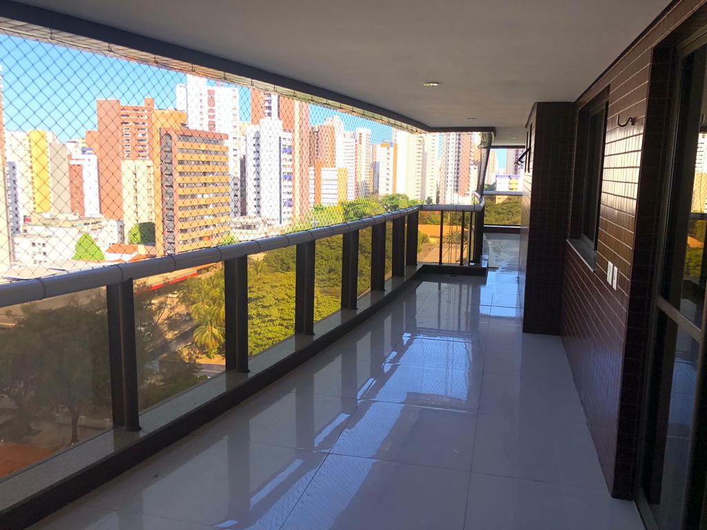 Imagem Apartamento com 4 Quartos para Alugar, 206 m²em Meireles - Fortaleza