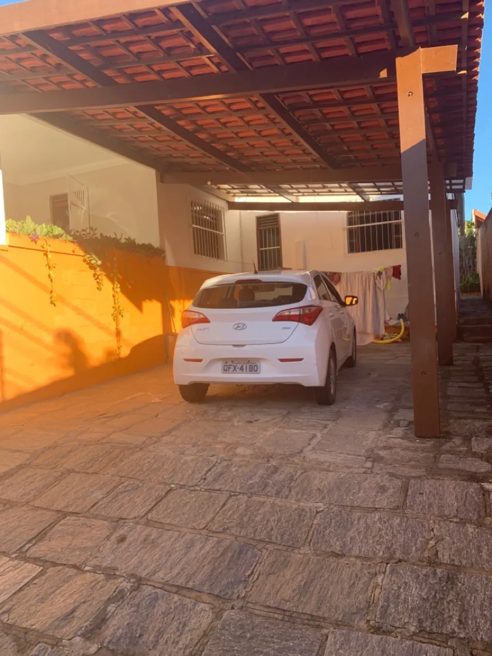 Imagem Casa com 5 Quartos à Venda, 300 m² em Castelo Branco - Campina Grande Imagem Casa com 5 Quartos à Venda, 300 m² em Castelo Branco - Campina Grande