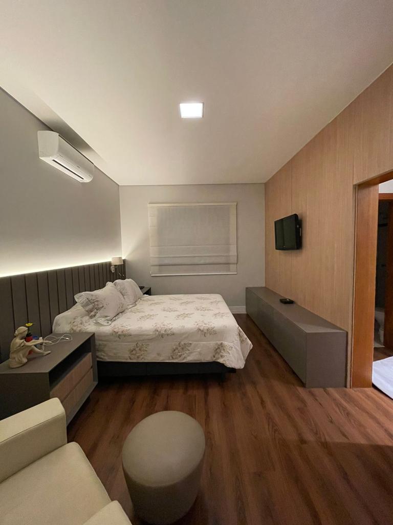 Imagem Casa de Condomínio com 3 Quartos à Venda, 220 m²em Medeiros - Jundiaí Imagem Casa de Condomínio com 3 Quartos à Venda, 220 m²em Medeiros - Jundiaí