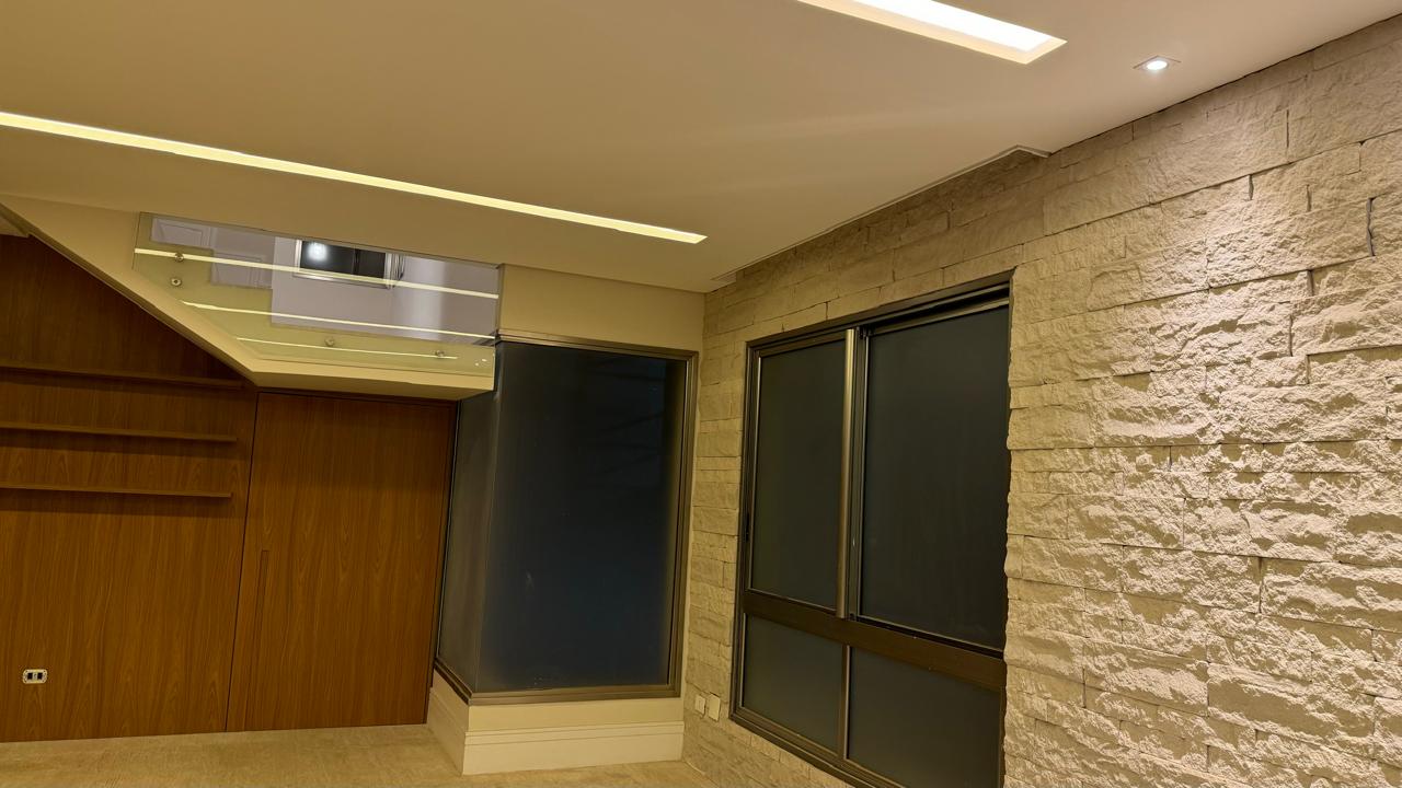 Imagem Casa com 4 Quartos à Venda, 450 m²em Tamboré - Barueri