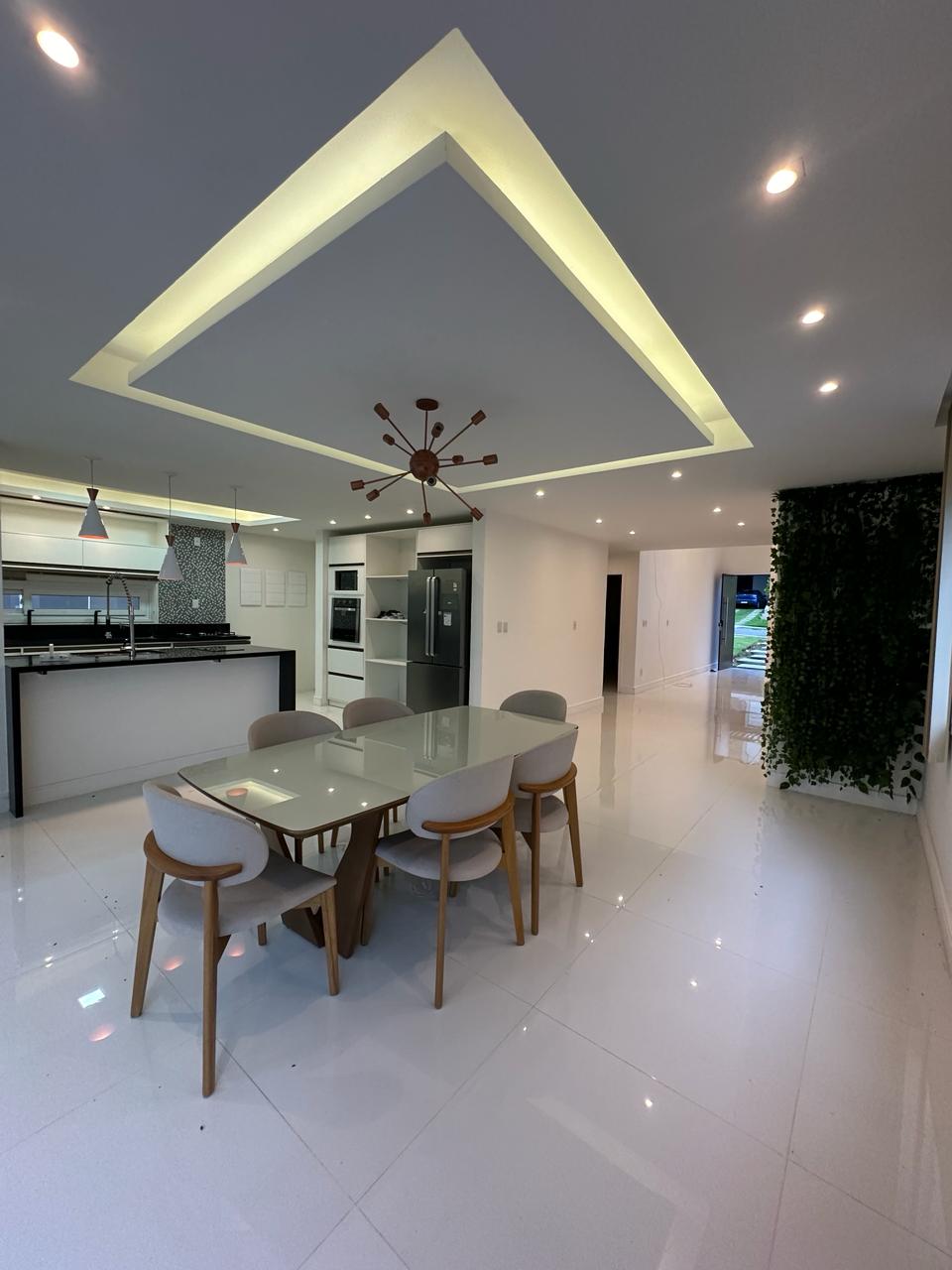 Imagem Casa de Condomínio com 4 Quartos à Venda, 320 m²em Alphaville (Abrantes) - Camaçari