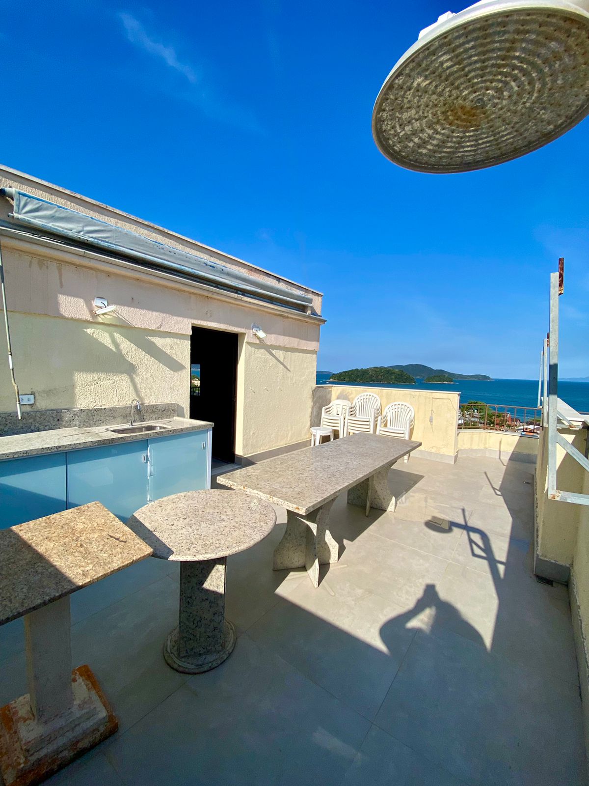 Imagem Cobertura com 3 Quartos à Venda, 132 m²em Massaguaçu - Caraguatatuba