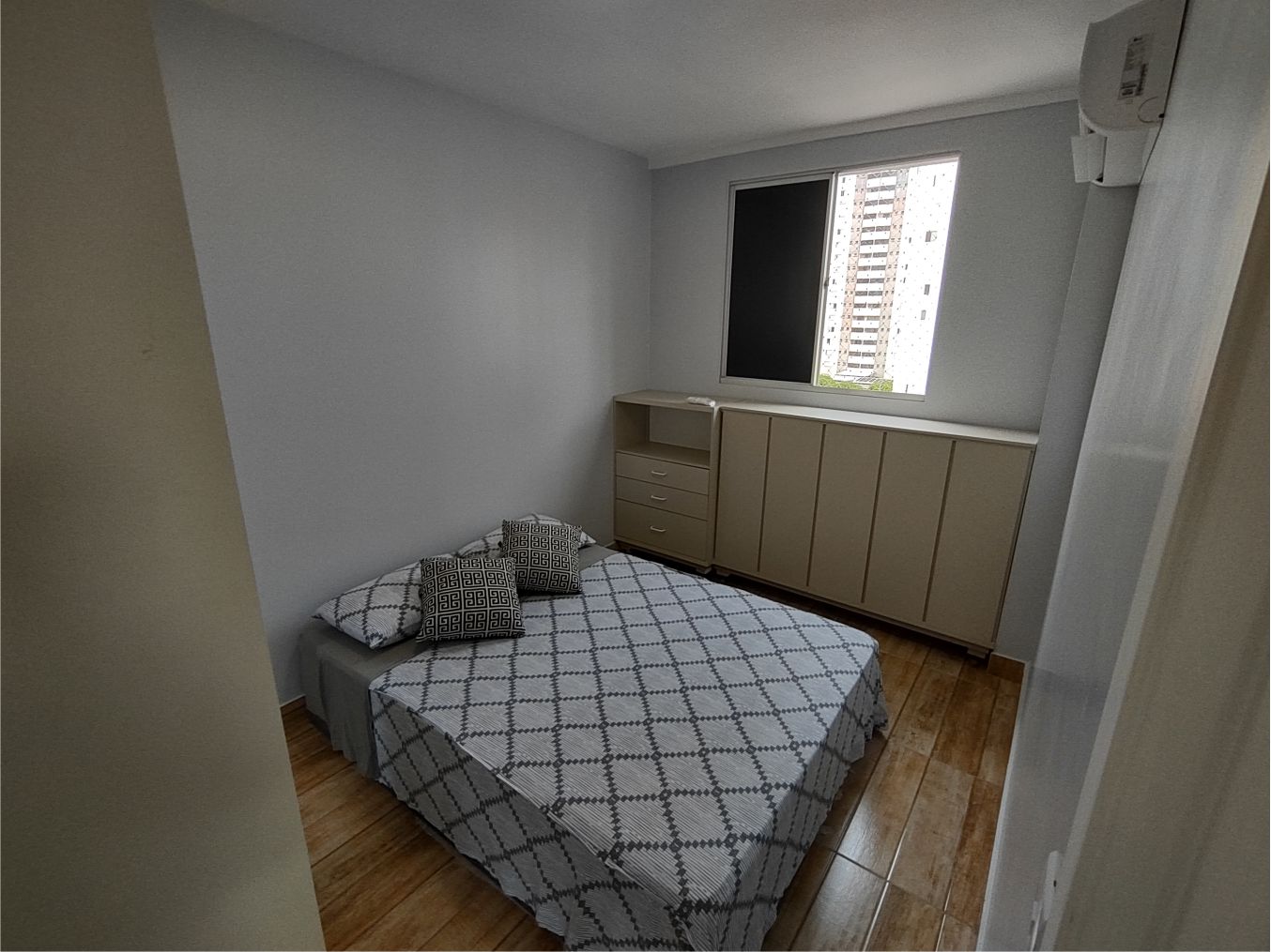 Imagem Cobertura com 2 Quartos à Venda, 95 m²em Setor Negrão de Lima - Goiânia