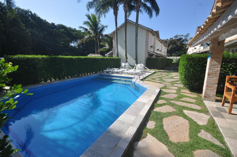 Imagem Casa de Condomínio com 2 Quartos à Venda, 67 m²em São Lourenço - Bertioga