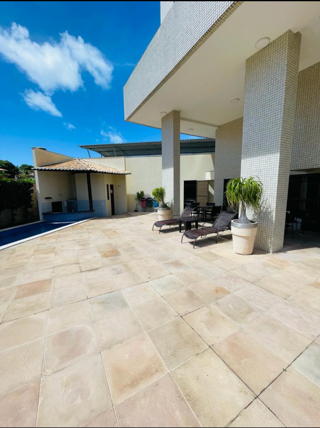 Imagem Apartamento com 2 Quartos à Venda, 65 m²em Ponta Negra - Natal
