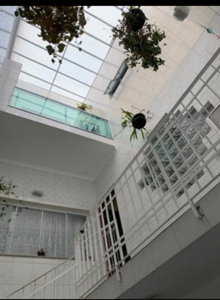 Imagem Sobrado com 3 Quartos à Venda, 196 m²em Rudge Ramos - São Bernardo do Campo