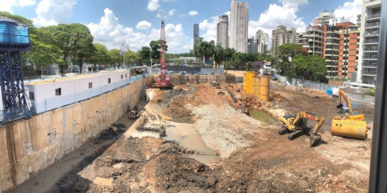 Imagem Apartamento com 3 Quartos à Venda, 186 m² em Ibirapuera - São Paulo