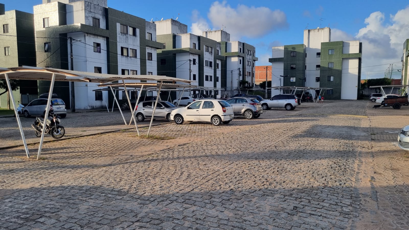 Imagem Apartamento com 2 Quartos à Venda ou Locação, 50 m² em Planalto - Natal