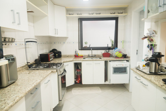 Imagem Casa com 3 Quartos à Venda, 190 m² em Tamboré - Santana de Parnaíba