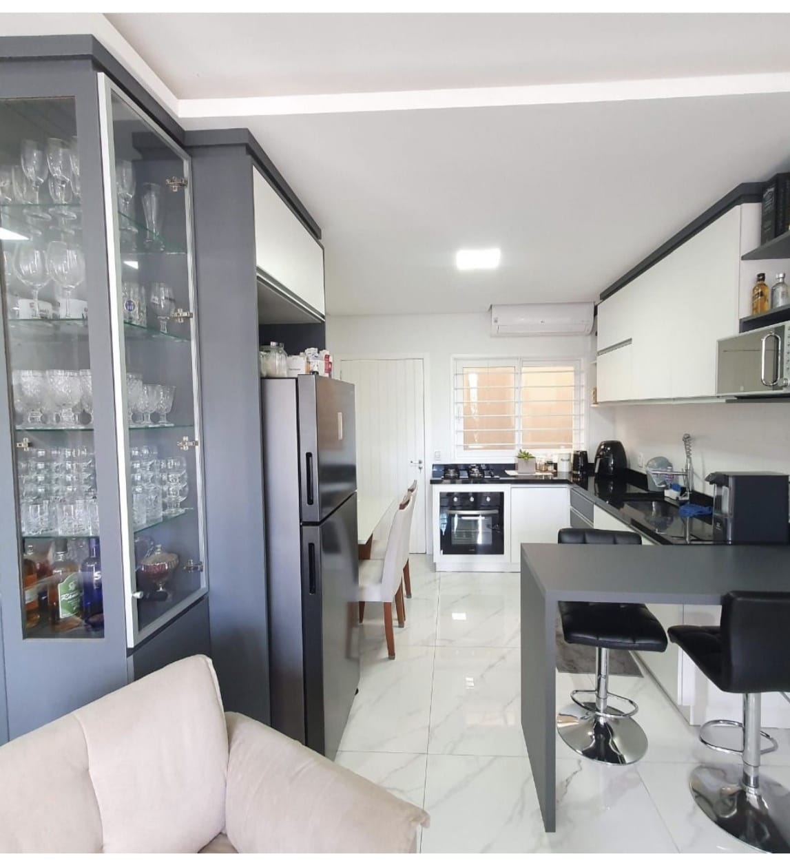Imagem Casa com 2 Quartos à Venda, 68 m²em Rondônia - Novo Hamburgo