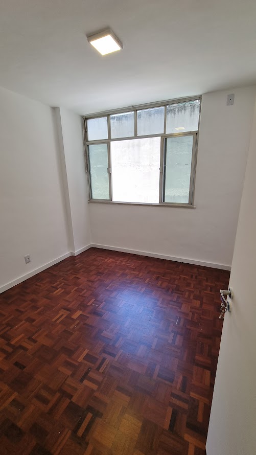 Imagem Apartamento com 3 Quartos à Venda, 70 m² em Icaraí - Niterói
