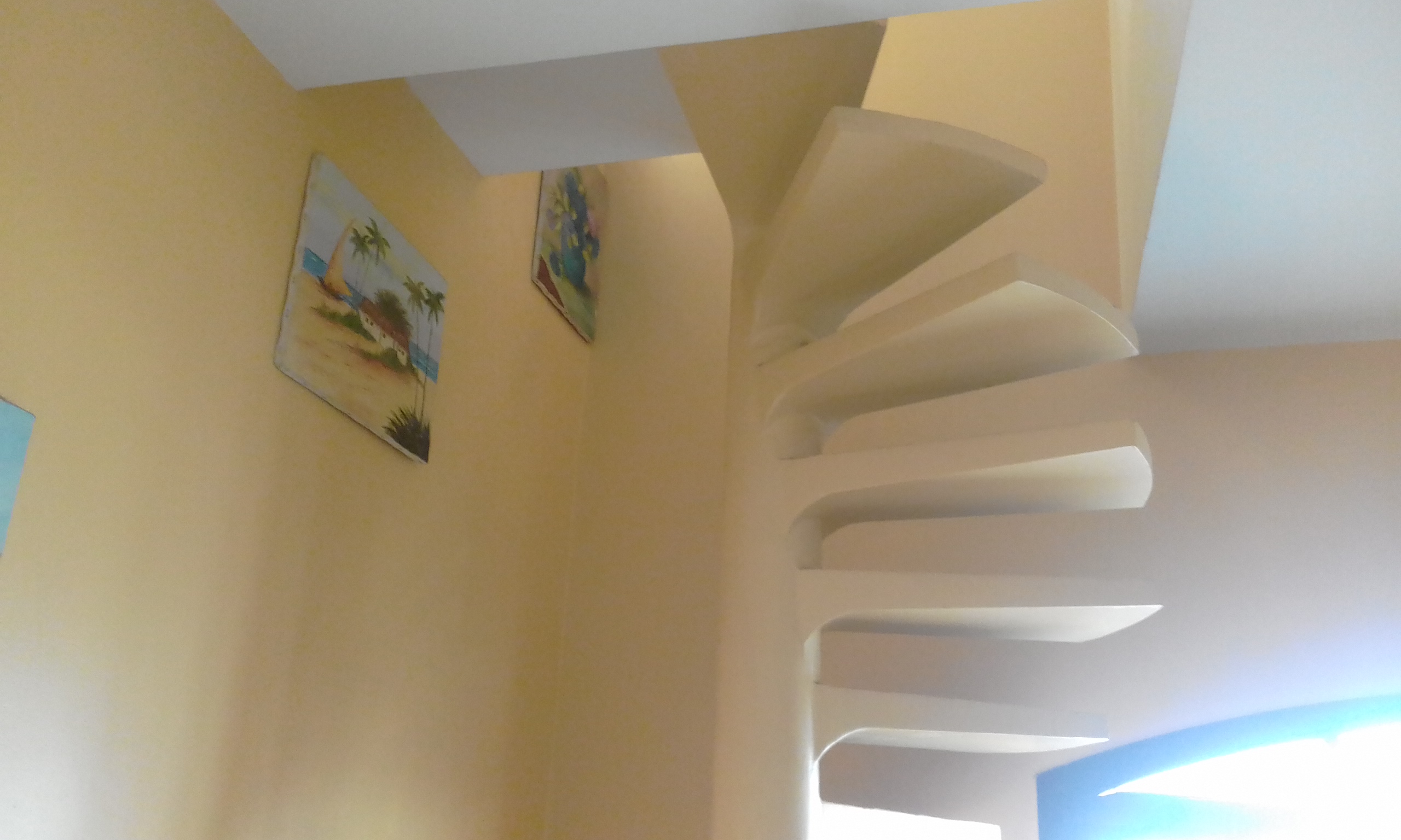 Imagem Sobrado com 3 Quartos à Venda, 252 m²em Vila Mogilar - Mogi das Cruzes