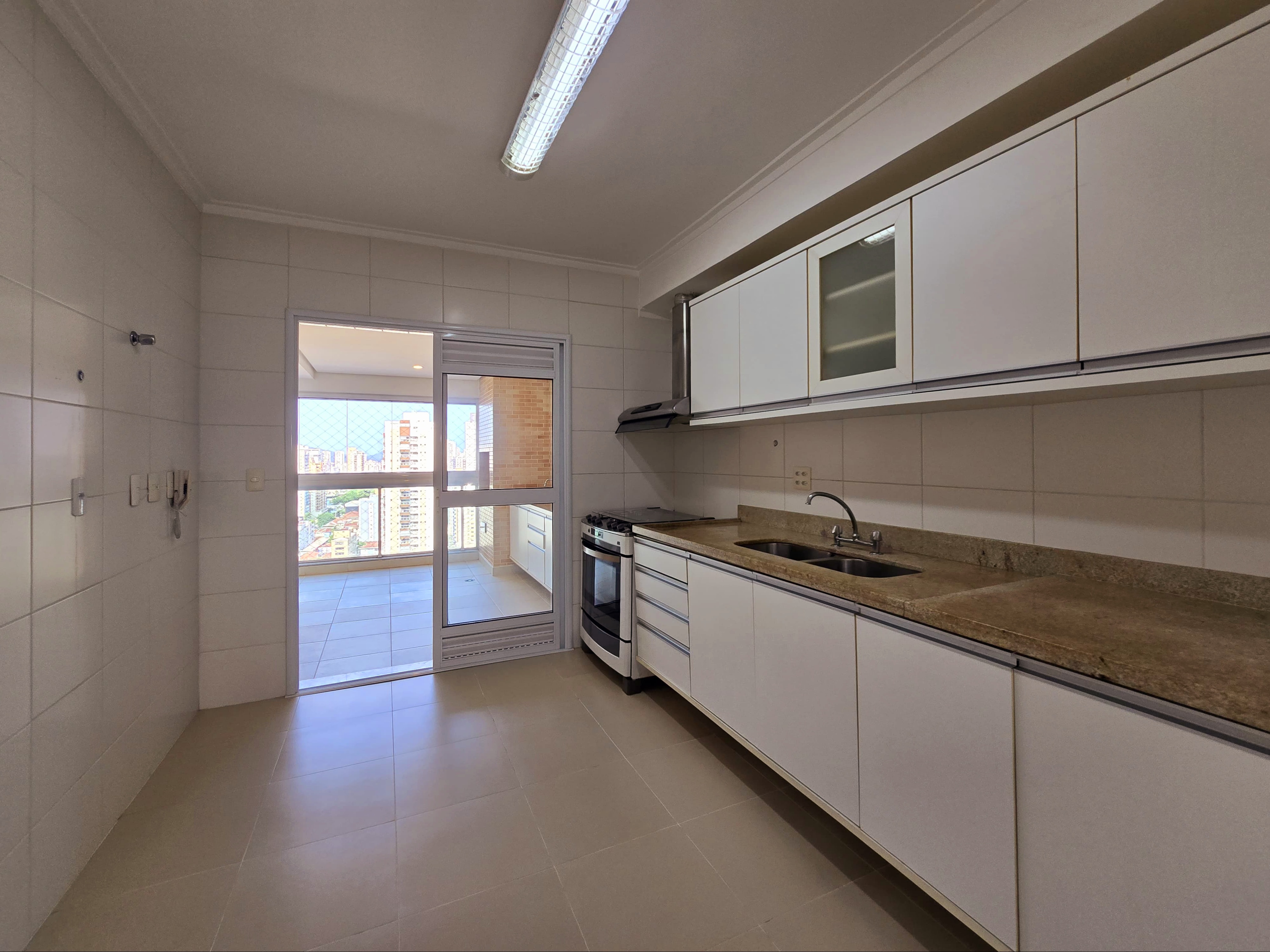 Imagem Apartamento com 4 Quartos à Venda, 204 m² em Boqueirão - Santos
