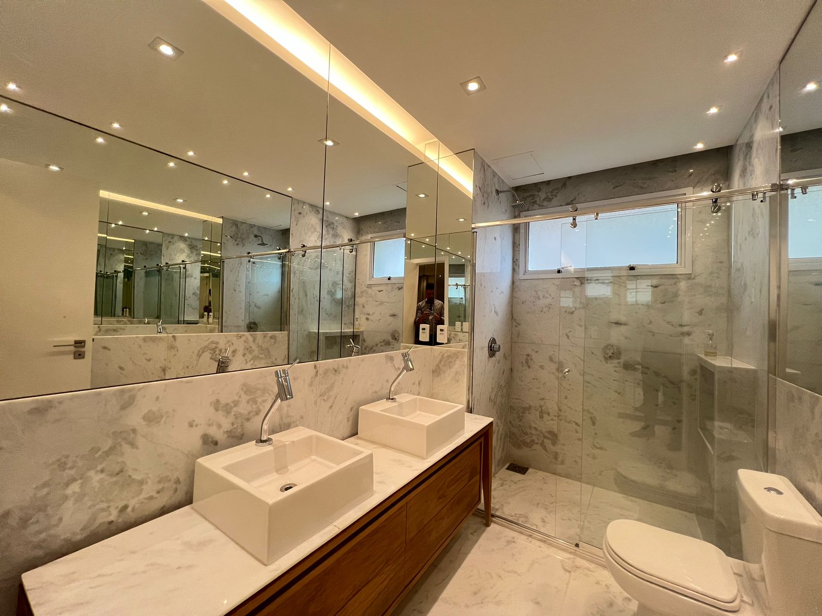 Imagem Apartamento com 3 Quartos à Venda, 178 m²em Setor Marista - Goiânia