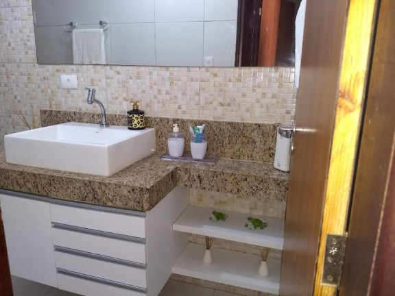 Imagem Casa com 3 Quartos à Venda, 200 m² em Sancho - Recife