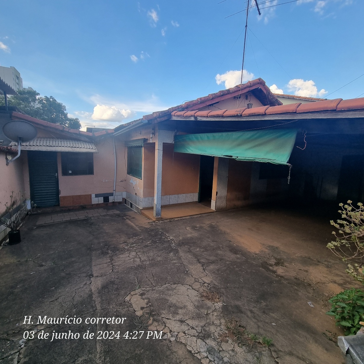Imagem Casa com 6 Quartos à Venda, 220 m² em Vila Viana - Goiânia