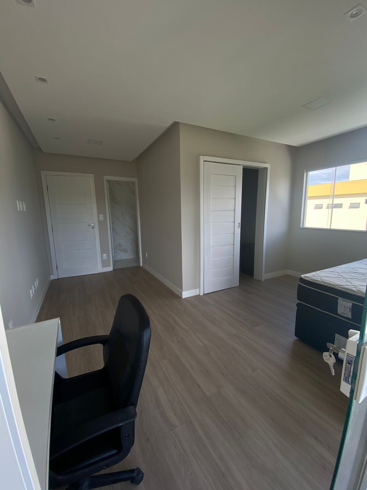 Imagem Casa com 6 Quartos à Venda, 335 m²em Alphaville (abrantes) - CAMAÇARI
