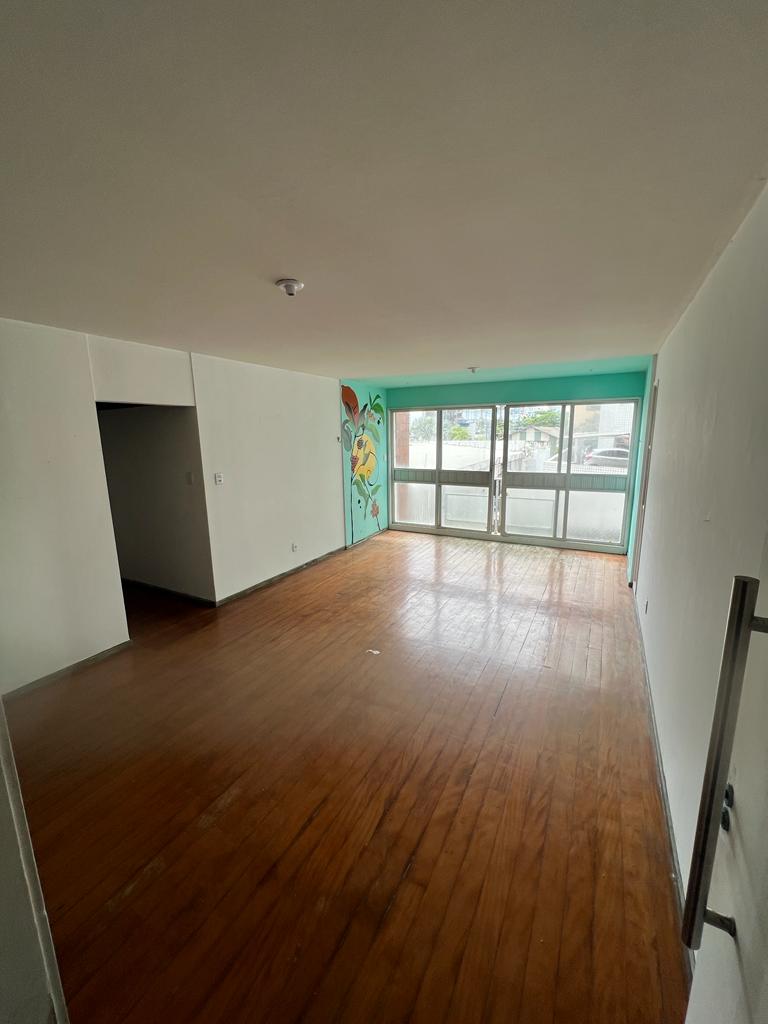 Imagem Apartamento com 3 Quartos à Venda, 157 m²em Boa Viagem - Recife
