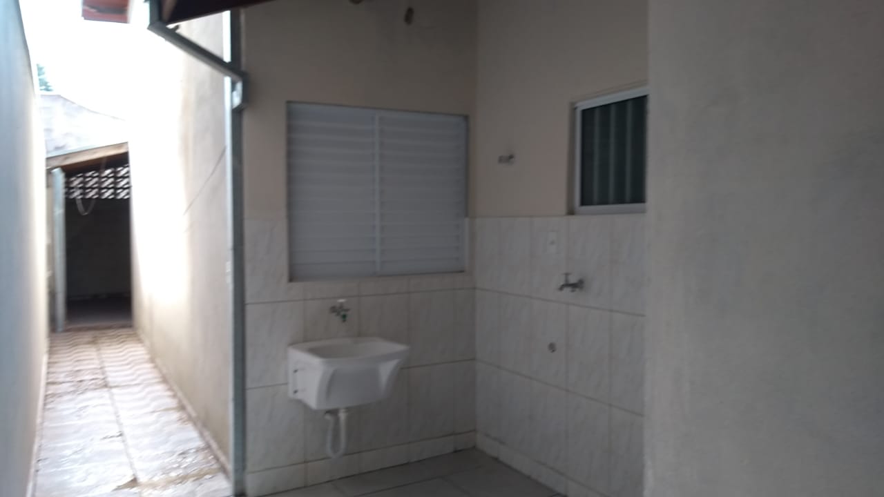 Imagem Casa com 2 Quartos à Venda, 72 m²em Comercial e Residencial Jardim Mariana - Pindamonhangaba