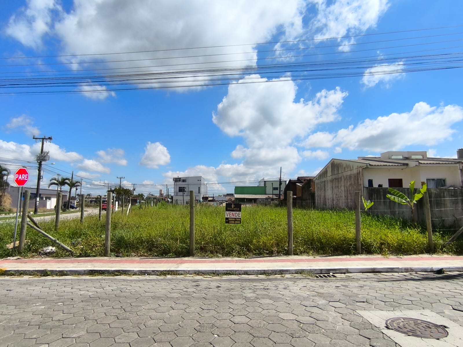 Imagem Terreno à Venda, 701 m²em Santa Regina - Itajaí Imagem Terreno à Venda, 701 m²em Santa Regina - Itajaí