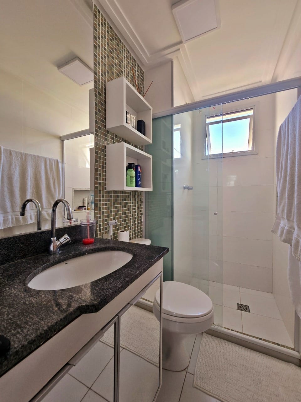 Imagem Apartamento com 3 Quartos à Venda, 110 m²em Imbuí - Salvador Imagem Apartamento com 3 Quartos à Venda, 110 m²em Imbuí - Salvador
