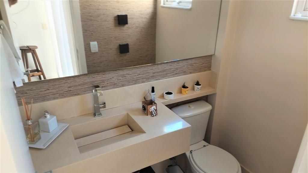 Imagem Casa com 4 Quartos à Venda, 360 m²em São Francisco - Niterói Imagem Casa com 4 Quartos à Venda, 360 m²em São Francisco - Niterói