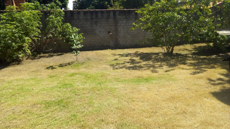 Imagem Casa com 2 Quartos à Venda, 360 m²em Setor Nova Aruanã  - Aruanã