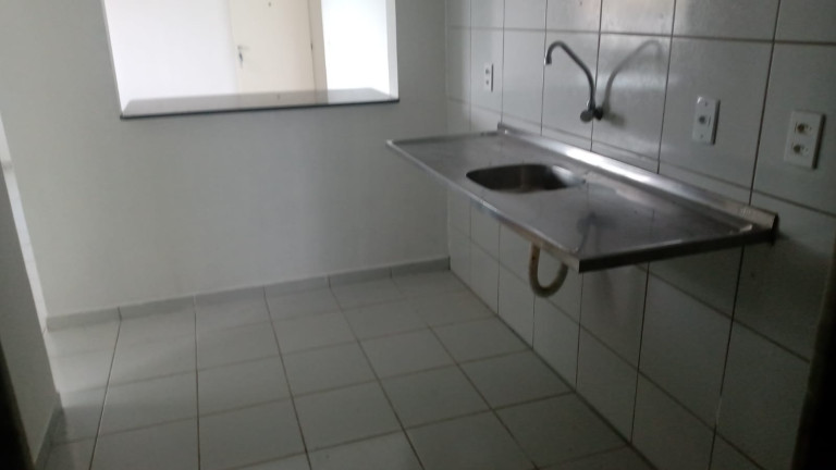 Imagem Apartamento com 2 Quartos à Venda, 55 m² em Pitimbu - Natal