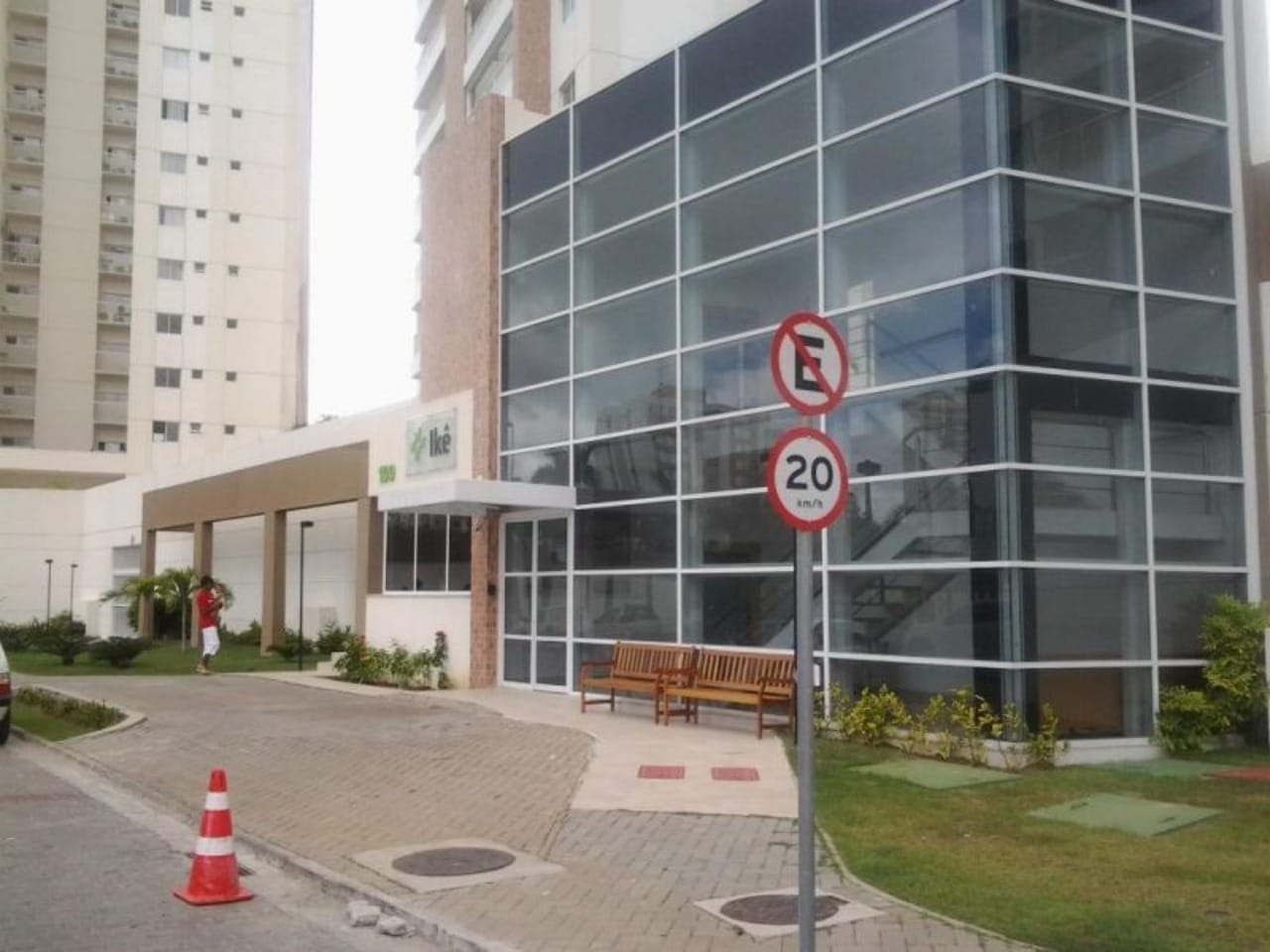 Imagem Apartamento com 3 Quartos à Venda, 110 m²em Imbuí - Salvador Imagem Apartamento com 3 Quartos à Venda, 110 m²em Imbuí - Salvador