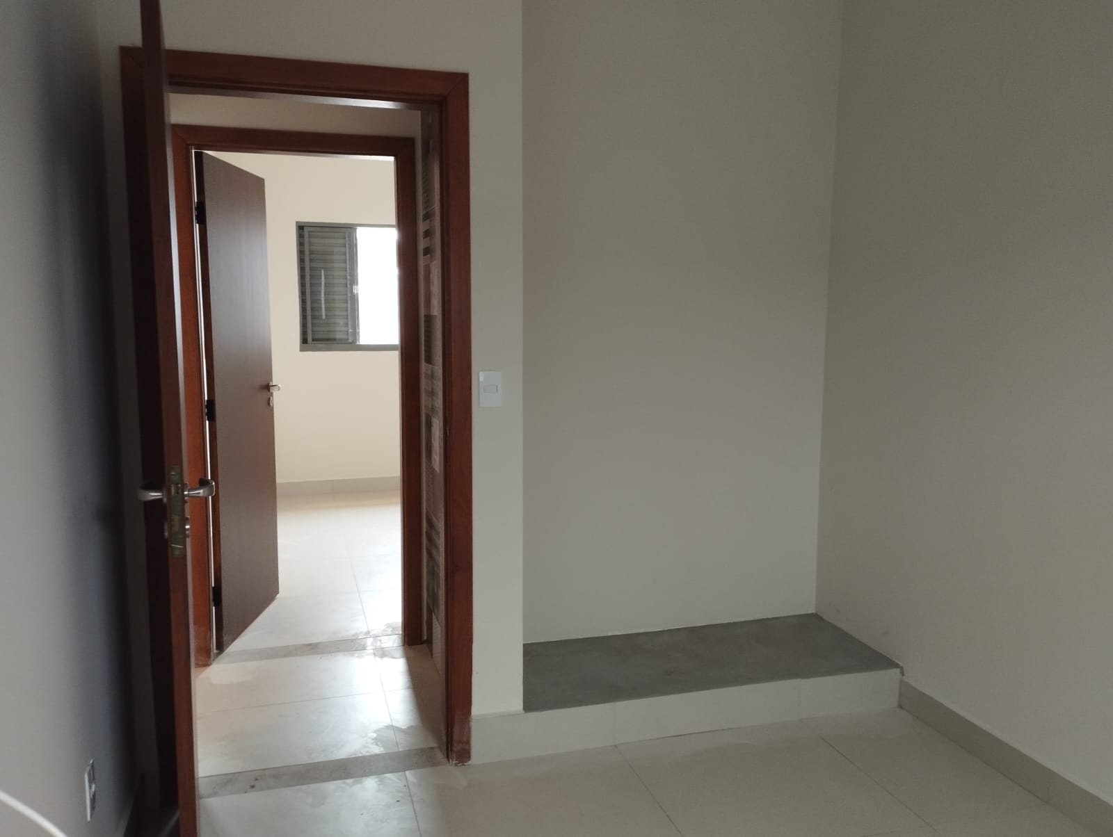 Imagem Apartamento com 2 Quartos para Alugar, 55 m² em Centro - Rio das Pedras Imagem Apartamento com 2 Quartos para Alugar, 55 m² em Centro - Rio das Pedras