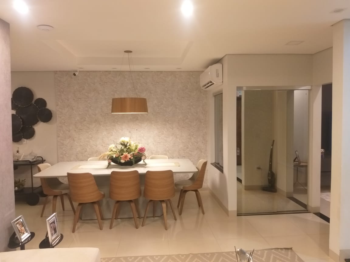 Imagem Casa com 3 Quartos à Venda, 331 m²em Aparecida - Santarém