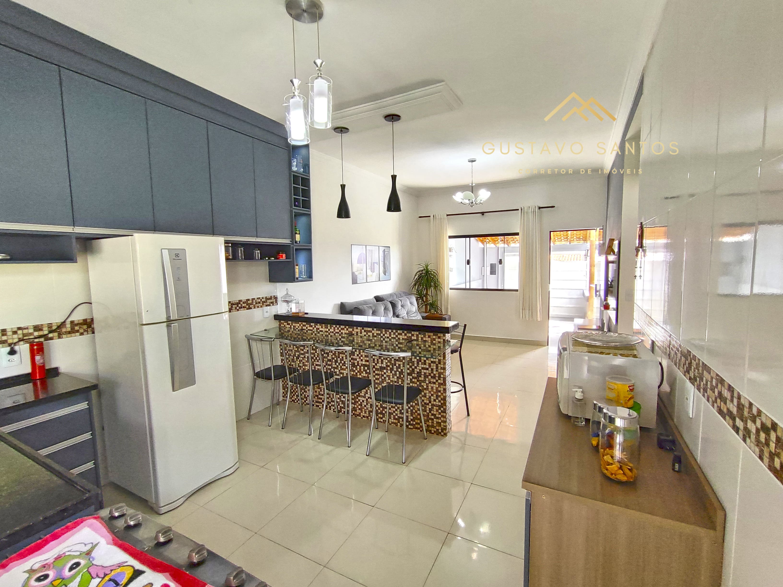 Imagem Casa com 2 Quartos à Venda, 136 m²em Rebourgeon - Itajubá