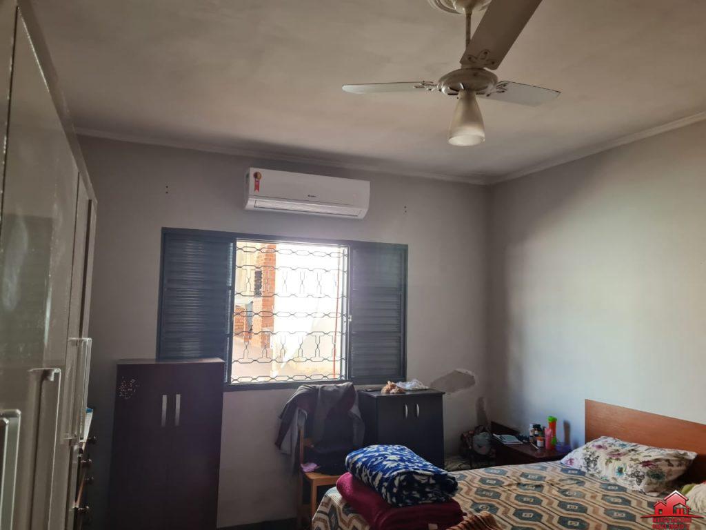 Imagem Casa com 4 Quartos à Venda, 213 m²em Jardim Petrópolis - Bauru