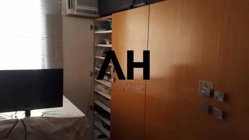 Imagem Apartamento com 3 Quartos à Venda, 112 m²em Icaraí - Niterói Imagem Apartamento com 3 Quartos à Venda, 112 m²em Icaraí - Niterói